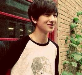 圈内人爆料李宏毅,圈内人爆料背后真相